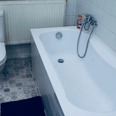 Rozmaring Apartament Pécs