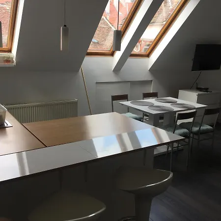 Rozmaring Apartament